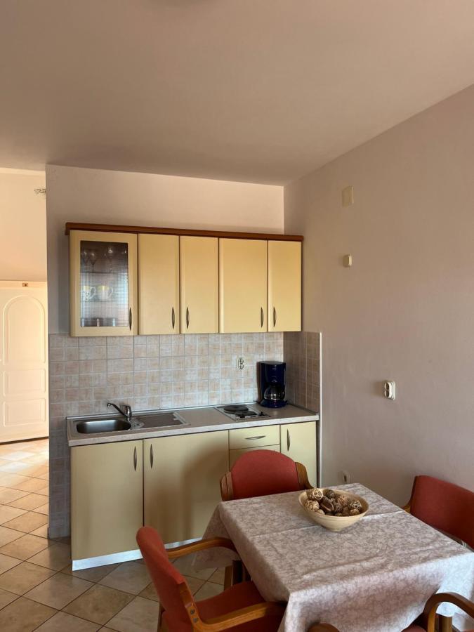 Apartments Poljski Put V 诺瓦利娅 外观 照片